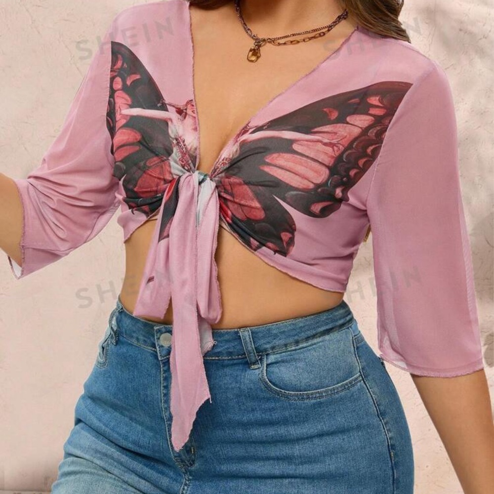 NEW| SHEIN Plus Size Women's Bowknot Butterfly Print Tie Front Top - Picture 1 of 4
